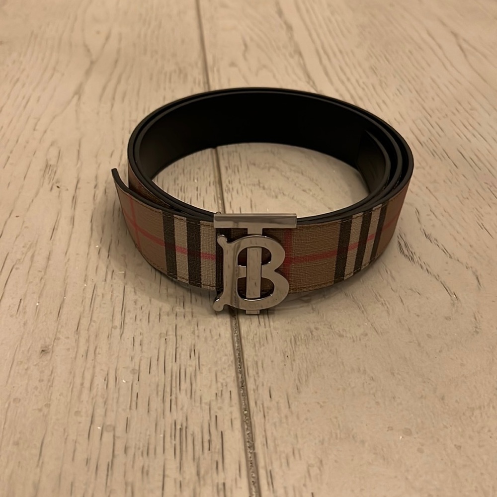 Burberry Reversible Monogram Motif Vintage Check Belt